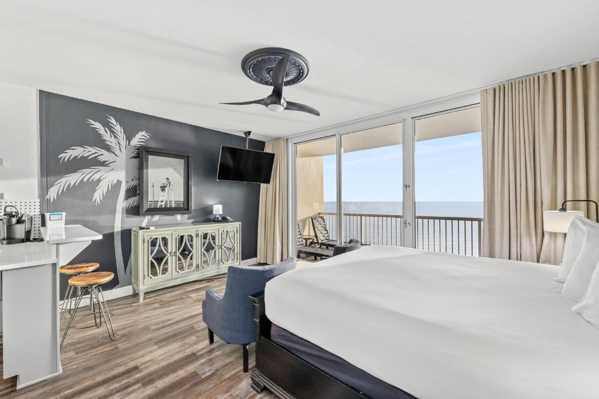 Official Majestic Beach Resort - Over 60 Units - All Ocean Front, Panama City Beach, Fl Exteriör bild