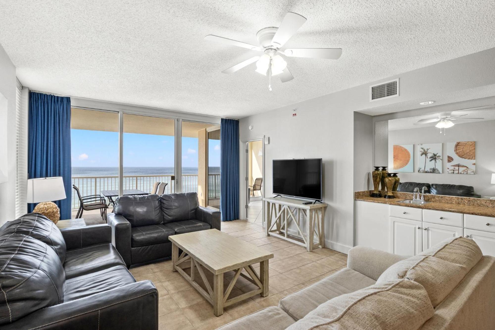 Official Majestic Beach Resort - Over 60 Units - All Ocean Front, Panama City Beach, Fl Rum bild
