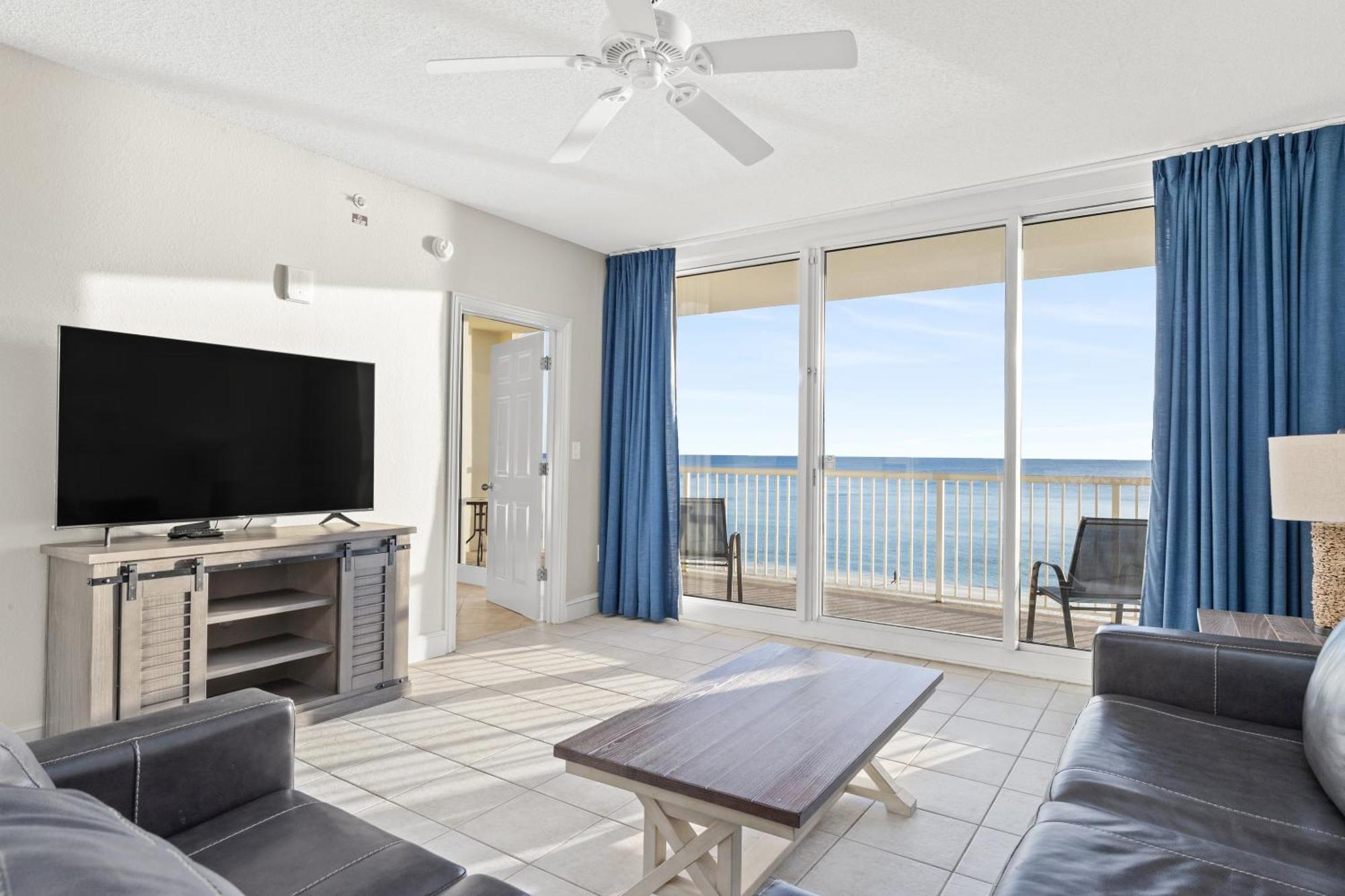 Official Majestic Beach Resort - Over 60 Units - All Ocean Front, Panama City Beach, Fl Rum bild