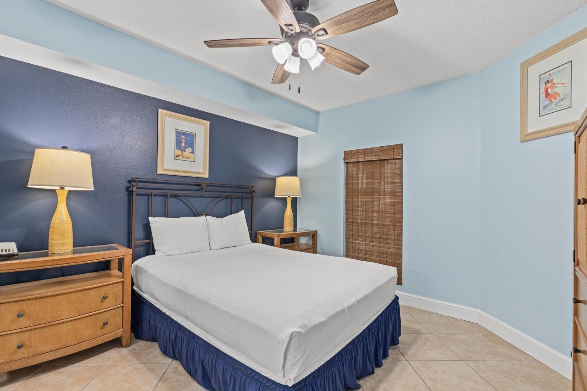 Official Majestic Beach Resort - Over 60 Units - All Ocean Front, Panama City Beach, Fl Rum bild
