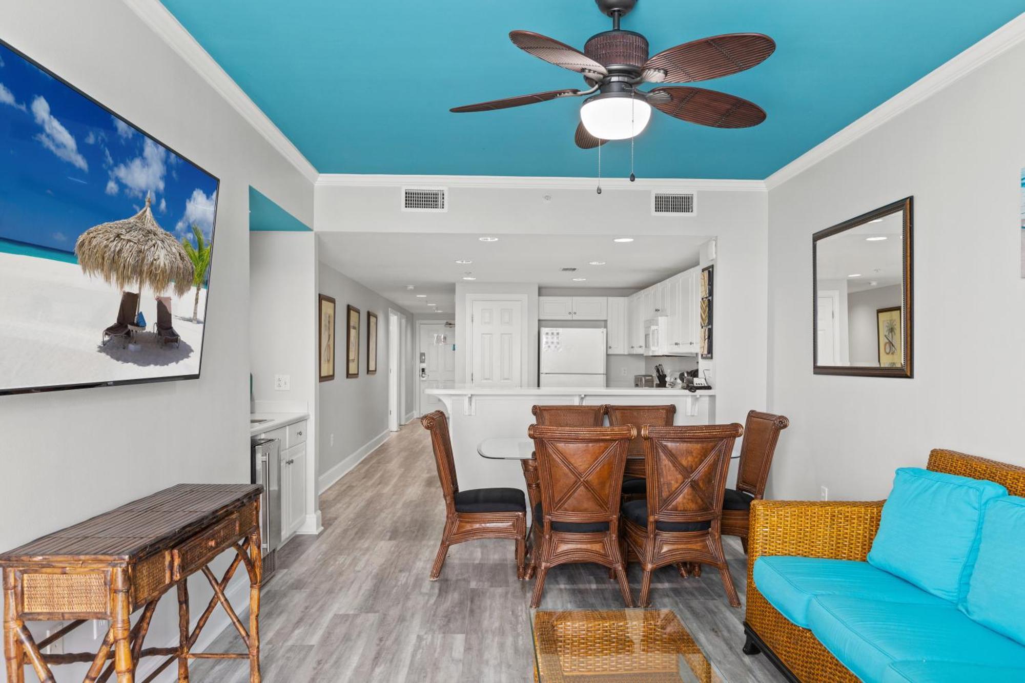 Official Majestic Beach Resort - Over 60 Units - All Ocean Front, Panama City Beach, Fl Rum bild